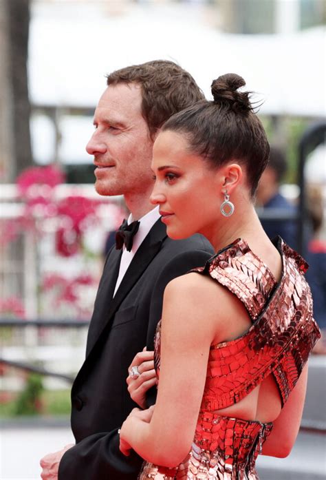 Alicia Vikander Et Michael Fassbender Amoureux Cannes Le Couple Archi Styl Au Festival