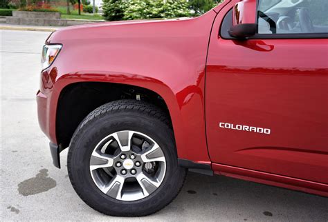 2017 Chevrolet Colorado Z71 Crew Cab 4wd Road Test The Car Magazine