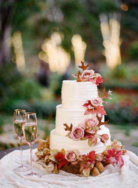 29 Fall Wedding Cakes