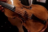 The Violin Shop: Mozart's Instruments