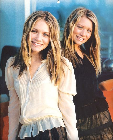 Mary Kate And Ashley Olsen Photo Calender 2003 Ashley Mary Kate Olsen