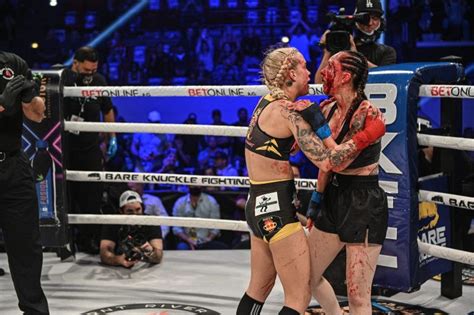 two american women received a standing ovation after their bare knuckle fighting championship