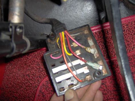 C1 Anyone Have Pic Of The Back Of A 6162 Fuse Block Corvetteforum