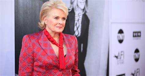 Candice Bergen Returning To Cbs For Murphy Brown Revival Cbs Miami