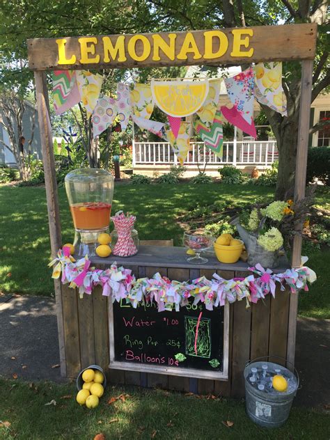 diy lemonade stand