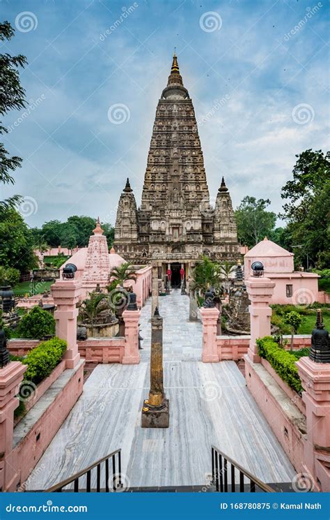 Mahabodhi Temple Gaya Bihar Stock Image Image Of Natural Park