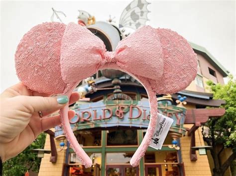 Millennial Pink Minnie Mouse Ears Are Here And Theyre Too Cute Pink