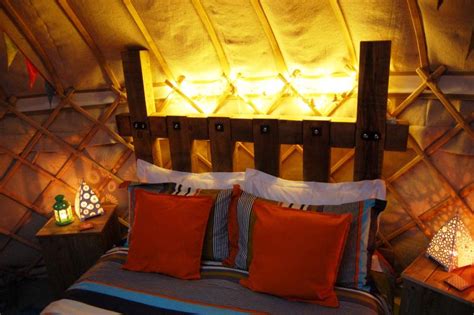 Bed Yurt In Dolanog The Secret Yurts Oak Yurt