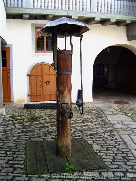 Check spelling or type a new query. Pumpbrunnen im Kirms-Krackow-Haus › Ausflugsziele Weimar
