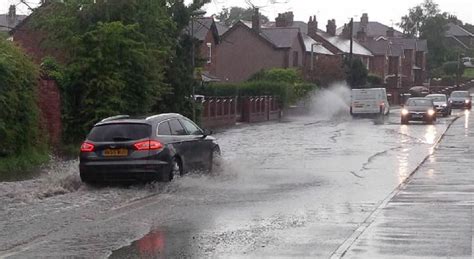 Bad Weather Hits Wrexham Causing Flooding Pics And Vid