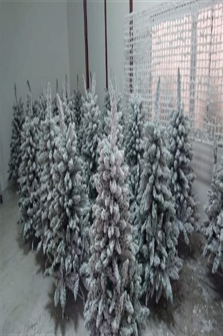 Flocked Snowchristmas Trees