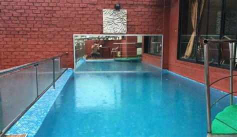 5 Villas With Gorgeous Pools In Mumbai You Can Rent For Your Next