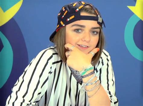 Maisie Williams Has Never Seen Saved By The Bell And We Are Old E News