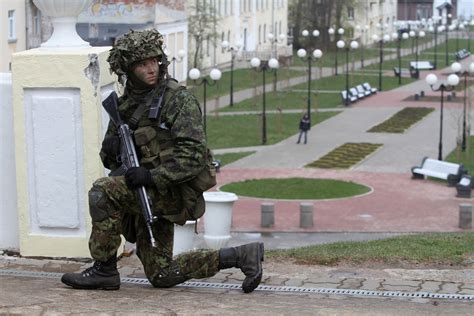 In Pictures Estonian Spring Storm Exercise Takes Place With 9 000