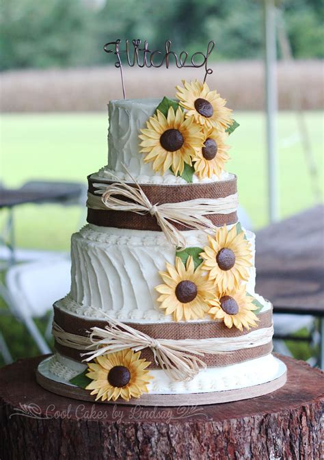 48 Wedding Cake With Sunflowers