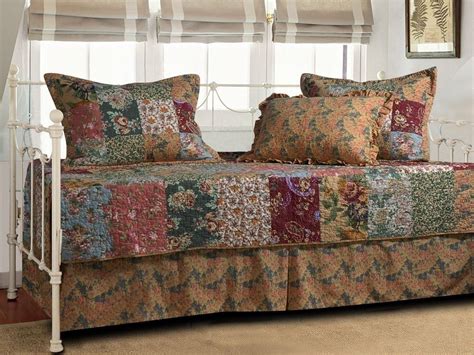 Twin Size Bed Country Floral Patchwork 5pc Piece Cotton Daybed Set