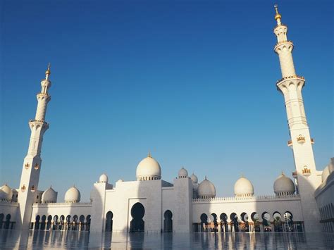 The issue is that the quest file has the id of all of the extra utils items capitalized (for example, extrautils2:compressedsand, when the actual ids are all lowercase (ex:extrautils2:compressedsand). Tips For Visiting Sheikh Zayed Grand Mosque - Must See In ...