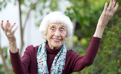 103 let stará žena prozradila tajemství, jak se nebát ...