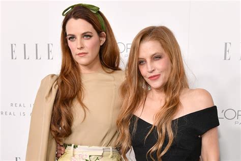 lisa marie presley s daughter riley keough shares last photo of them together before tragic death