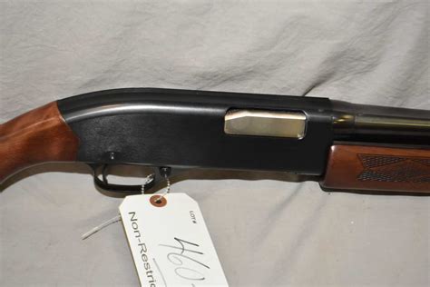 Winchester Model 2200 12 Ga 3 Mag Pump Action Shotgun W 30 Bbl