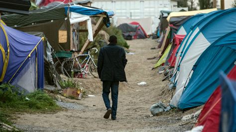 Video Hollande Vows To Definitively Dismantle Calais Camp