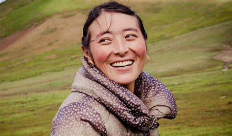 tibetan women visage
