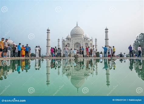 Taj Mahal Reflecting Pool Editorial Stock Image Image Of Building
