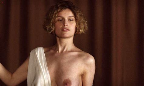 Actress Laetitia Casta Nude Pics Collection Scandal Planet