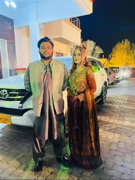 Latest Pictures Of Nadir Ali With His Wife Showbiz Pakistan