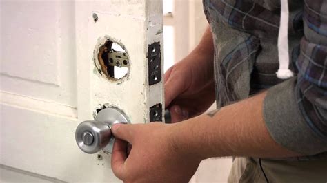 How To Install The Lock By Yourself Locksmith Philly