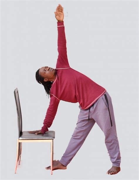 Yoga Pour Les Seniors 13 Poses De Yoga Pour Les Seniors