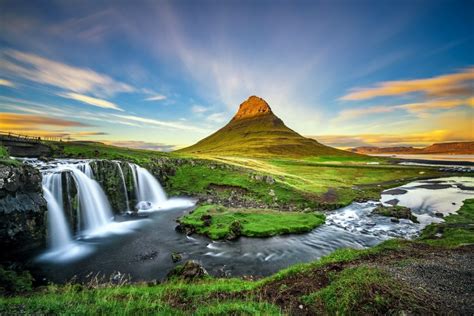 Top Ten Beautiful Places in West Iceland | Into the Glacier