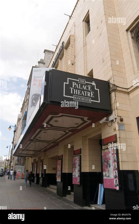 The Palace Theater Manchester Uk Theaters Regional Venue Live Action