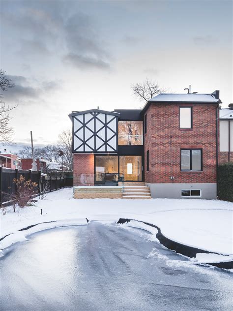 L Mccomber Architects Gives Contemporary Update To Tudor Style Home In