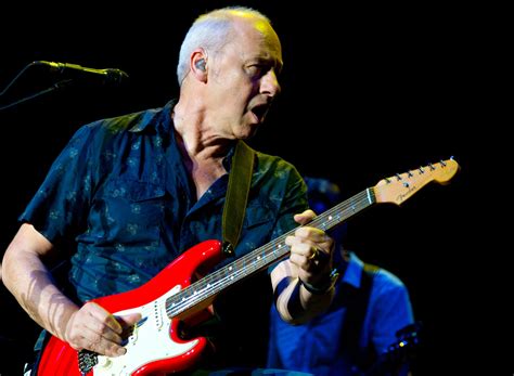 I remember buying the cd of 'brothers in arms', which i still have. Mark Knopfler: nuovo album in uscita a marzo • FullSong.it