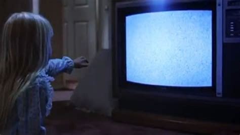10 Scariest Horror Movie Scenes From The 80s Page 6