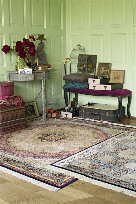 Dies macht diese teppiche zu farbenfrohen und strapazierfähigen belägen, die den fussboden nicht nur schützen, sondern auch schmücken. Inspiration · Pfister | Teppich bunt, Haus deko, Neue möbel