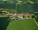 Böseckendorf from above - Agricultural land and field boundaries ...