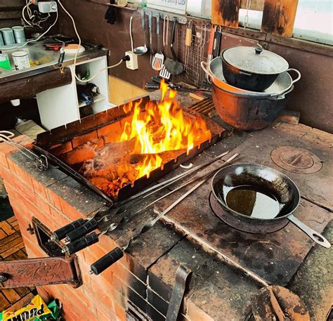 Starting with pieces about one inch thick will let you easily learn how to control the. Cooking on an open fire in a cast iron pan. : castiron