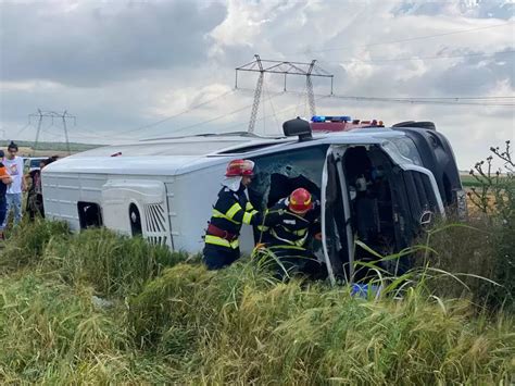 Microbuz cu 9 pasageri implicat într un accident la Cluj TIRMagazin ro