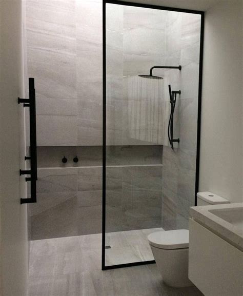 20 black shower fixtures ideas for your modern bathroom banheiros modernos ideias para casas