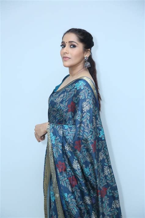 Actress Rashmi Gautam Saree Pics Bomma Blockbuster Trailer Launch