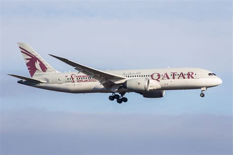Investigation launched after Qatar Airways Boeing 787 suddenly drops