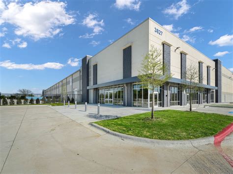 Cadence Mcshane Completes Mckinney Logistics Center Building C