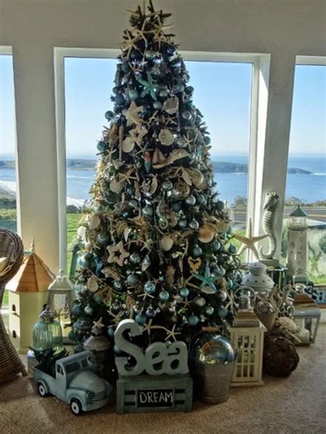 36 Impressive Beach Themed Christmas Decor Ideas That You Should Try