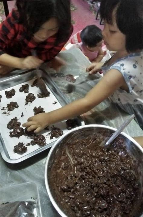 We did not find results for: "Projek Biskut Raya Dengan Anak-Anak". Ibu Ini Hanya Guna ...