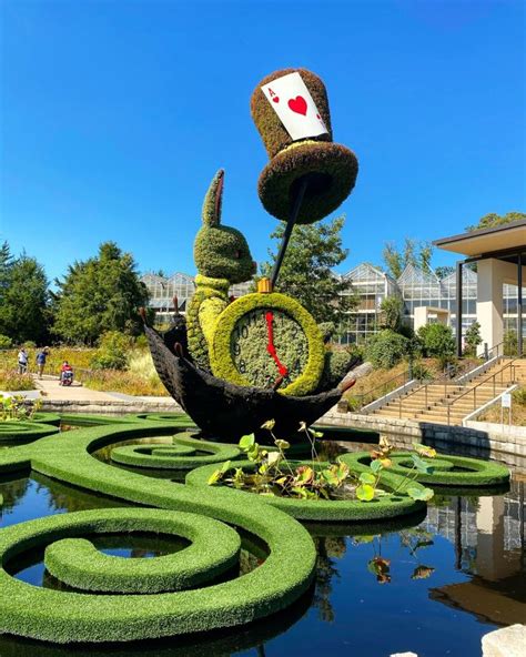 Alices Wonderland Reimagined Atlanta Botanical Garden Evs Eats