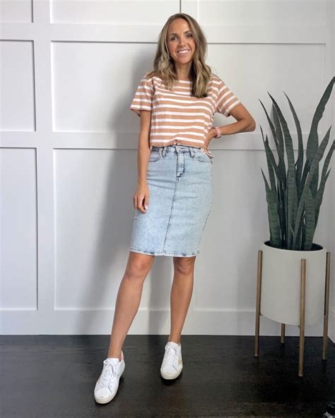 4 Cute Denim Skirt Outfit Ideas To Copy Fall Summer Merricks Art