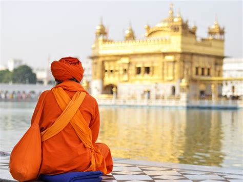 Bis 2019 sollen alle inder toiletten benutzen, auch die weltweit, so lauten die schätzungen, wird jeder siebte mensch auf der welt seinen urin und kot auf feldern, an. Indien - Menschen, Mystik, Maharadschas - FRIZZ - Das ...