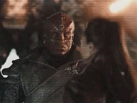 Star Trek Into Darkness First Look At Unmasked Klingon